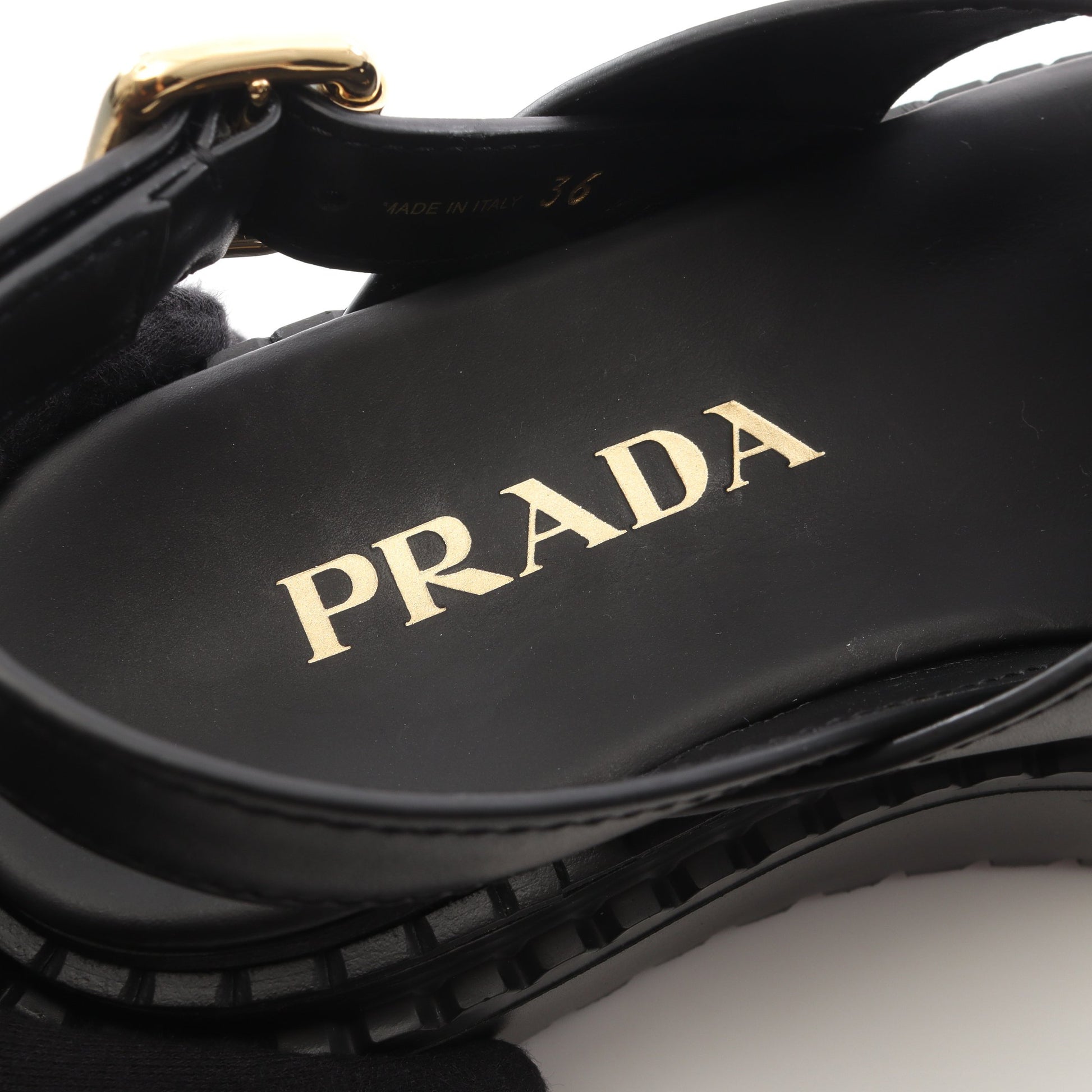 クリスクロス サンダル レザー ブラック プラダ シューズ PRADA