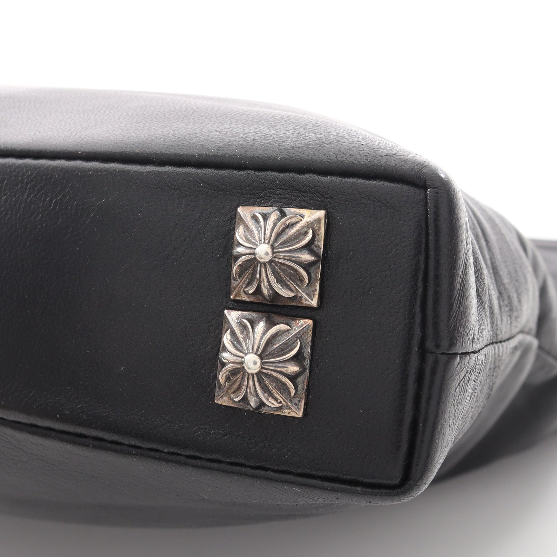 ピラミッドスタッズ クラッチバッグ レザー ブラック クロムハーツ バッグ Chrome Hearts