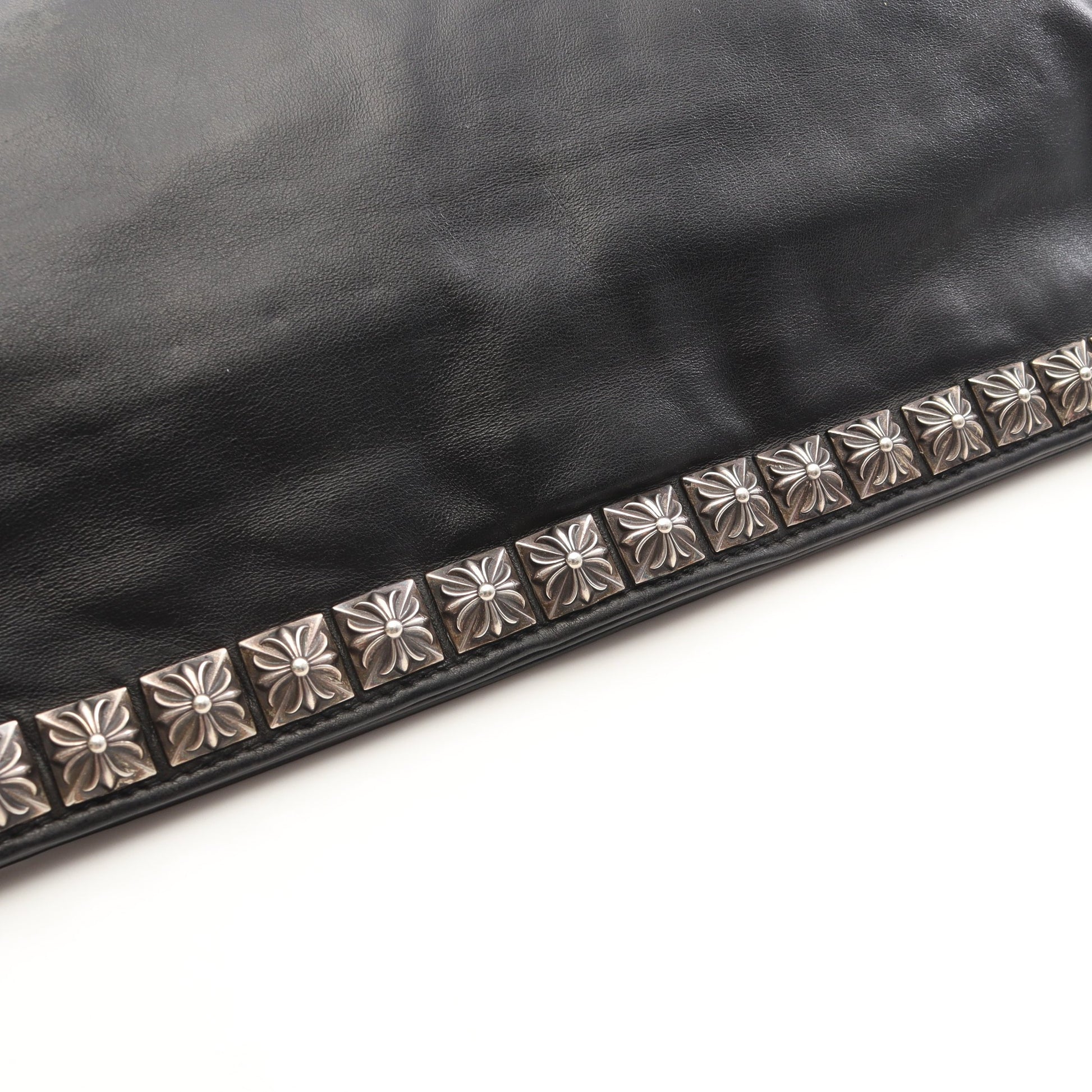 ピラミッドスタッズ クラッチバッグ レザー ブラック クロムハーツ バッグ Chrome Hearts