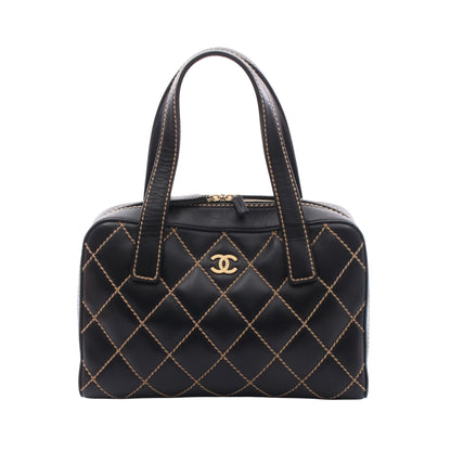 ワイルドステッチ ハンドバッグ ラムスキン ブラック ゴールド金具 シャネル バッグ CHANEL