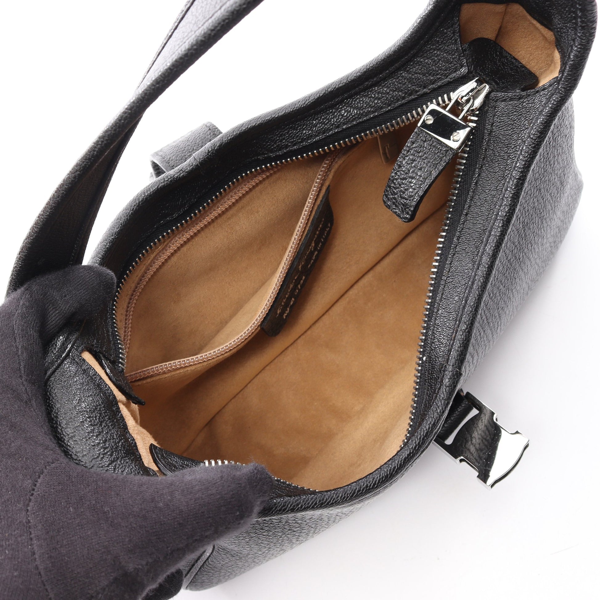 ワンショルダーバッグ レザー ブラック サルヴァトーレフェラガモ バッグ Salvatore Ferragamo