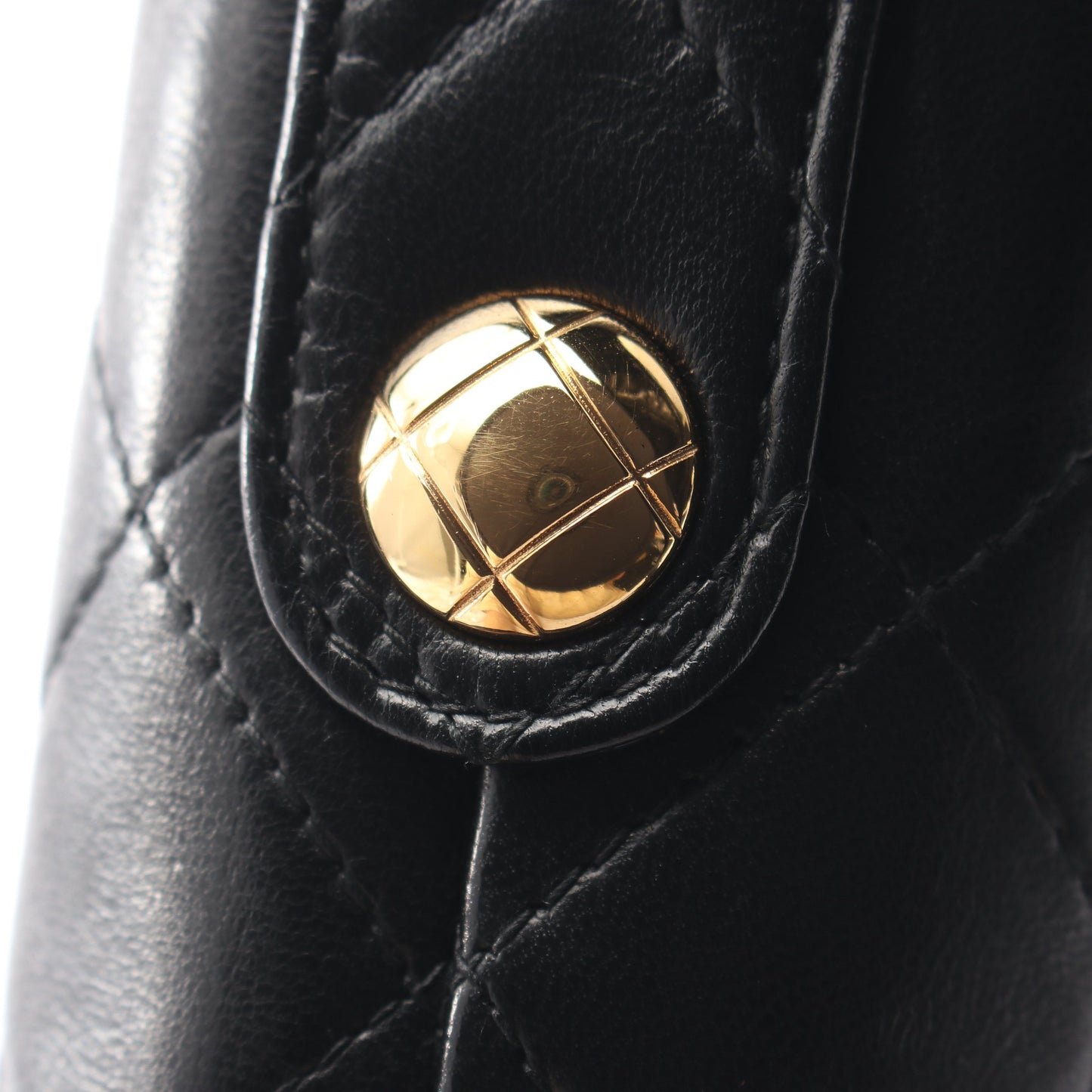 マトラッセ ショルダーバッグ ラムスキン ブラック ゴールド金具 シャネル バッグ CHANEL
