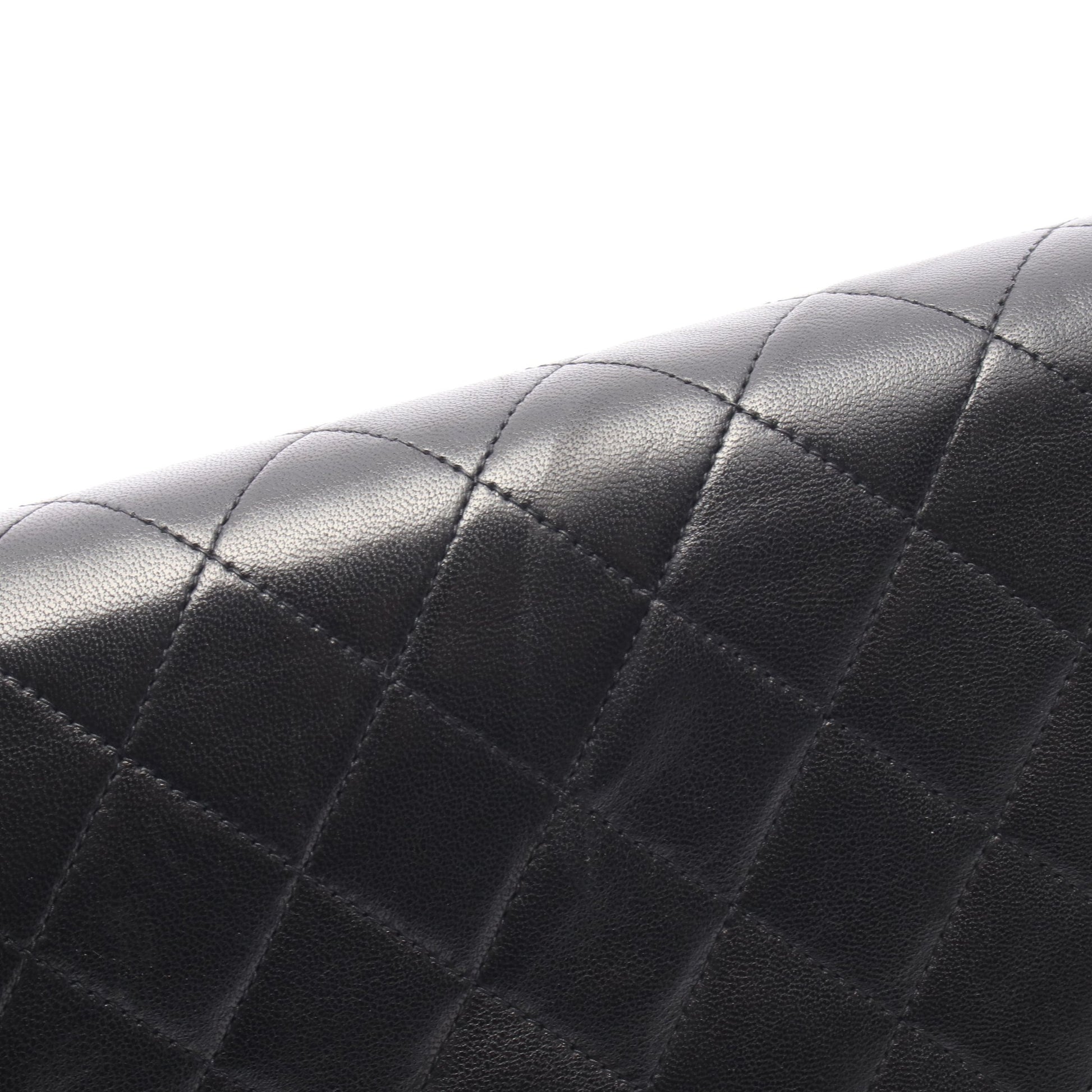 マトラッセ チェーンショルダーバッグ ラムスキン ブラック ゴールド金具 シャネル バッグ CHANEL