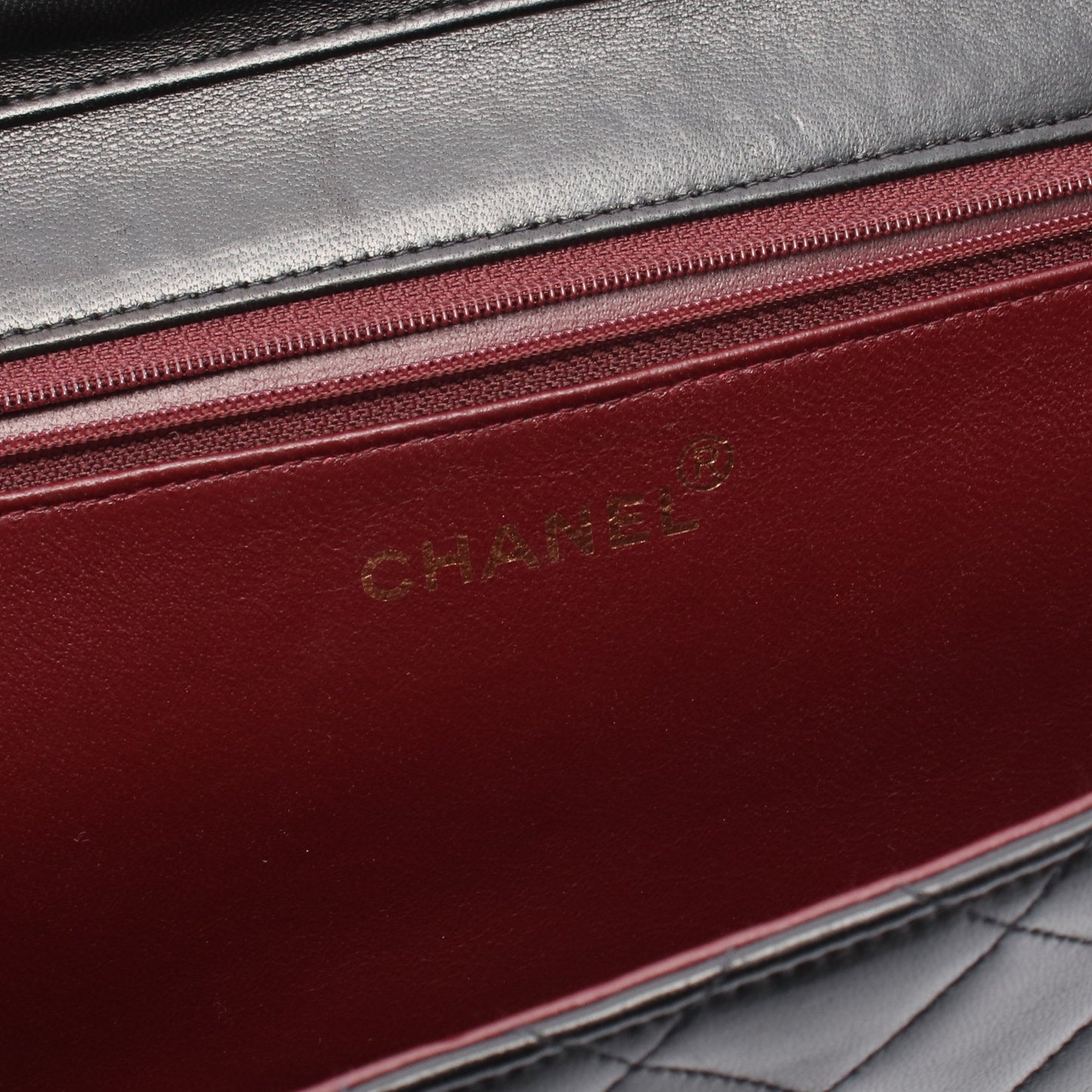 マトラッセ チェーンショルダーバッグ ラムスキン ブラック ゴールド金具 シャネル バッグ CHANEL
