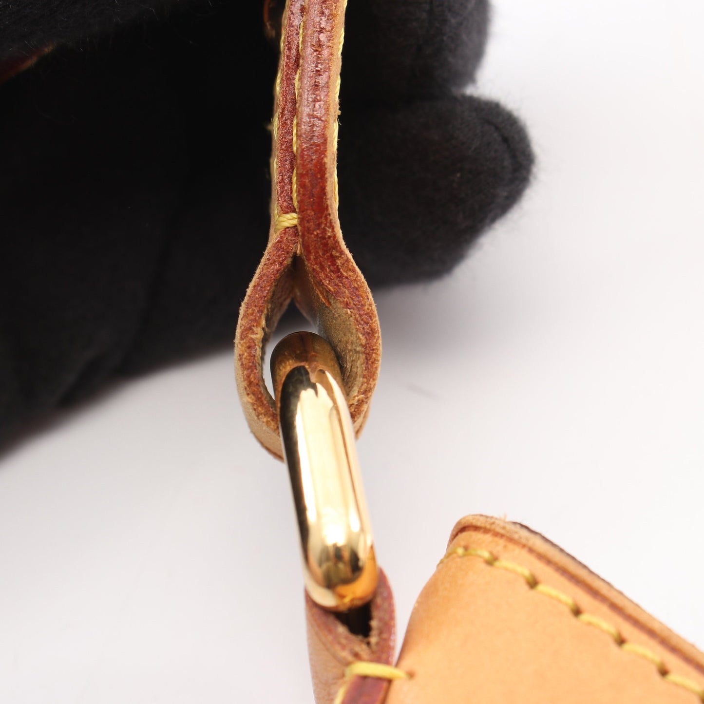 テムズGM モノグラム ショルダーバッグ PVC レザー ブラウン ルイヴィトン バッグ LOUIS VUITTON