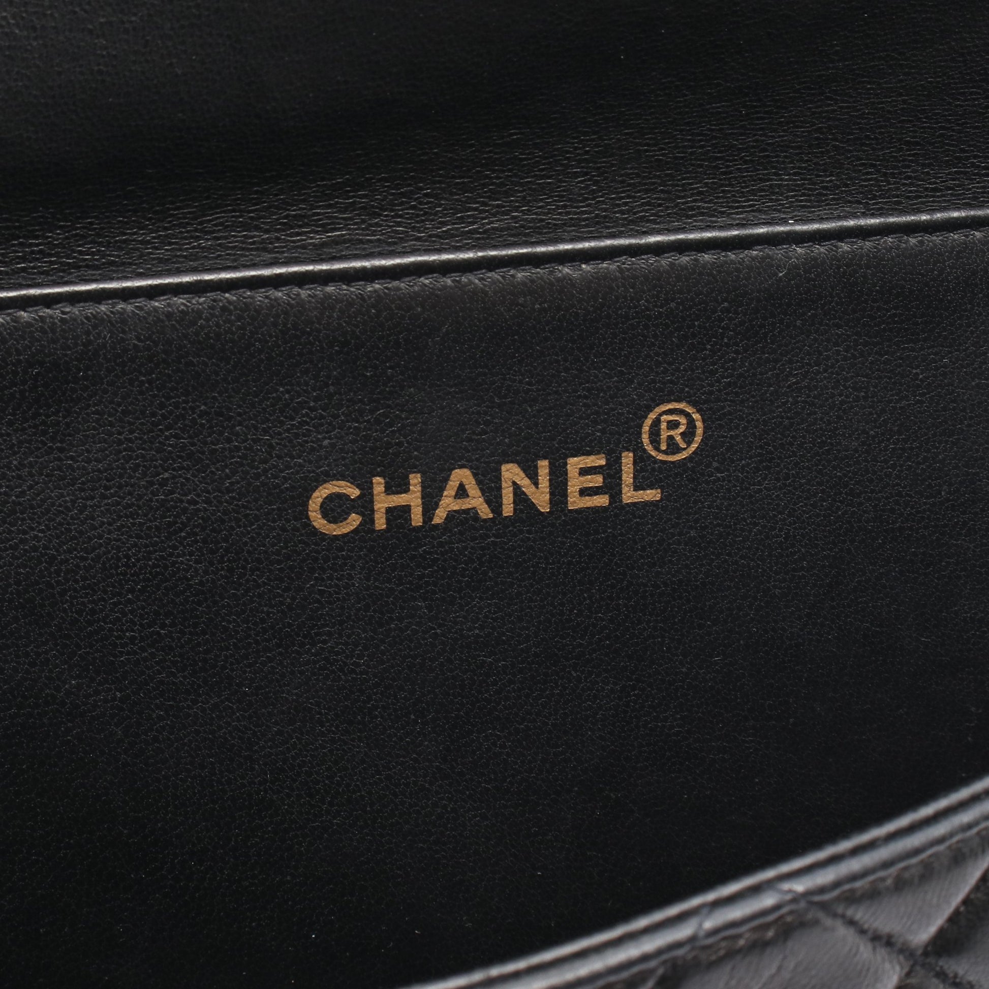 マトラッセ ダブルフェイス ショルダーバッグ ハンドバッグ ラムスキン ブラック ゴールド金具 シャネル バッグ CHANEL