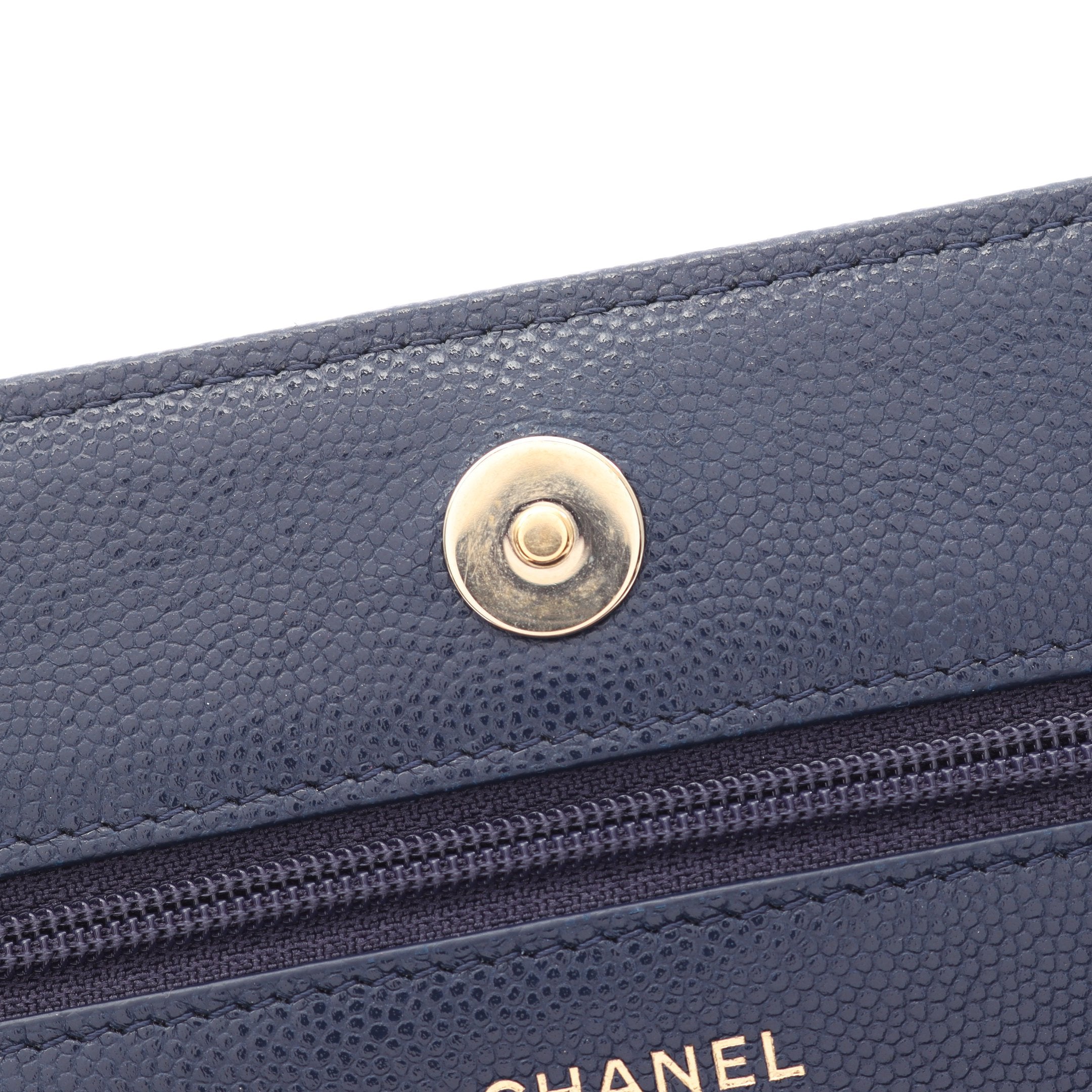 CHANEL19 チェーンウォレット ソフトキャビアスキン ネイビー ゴールド