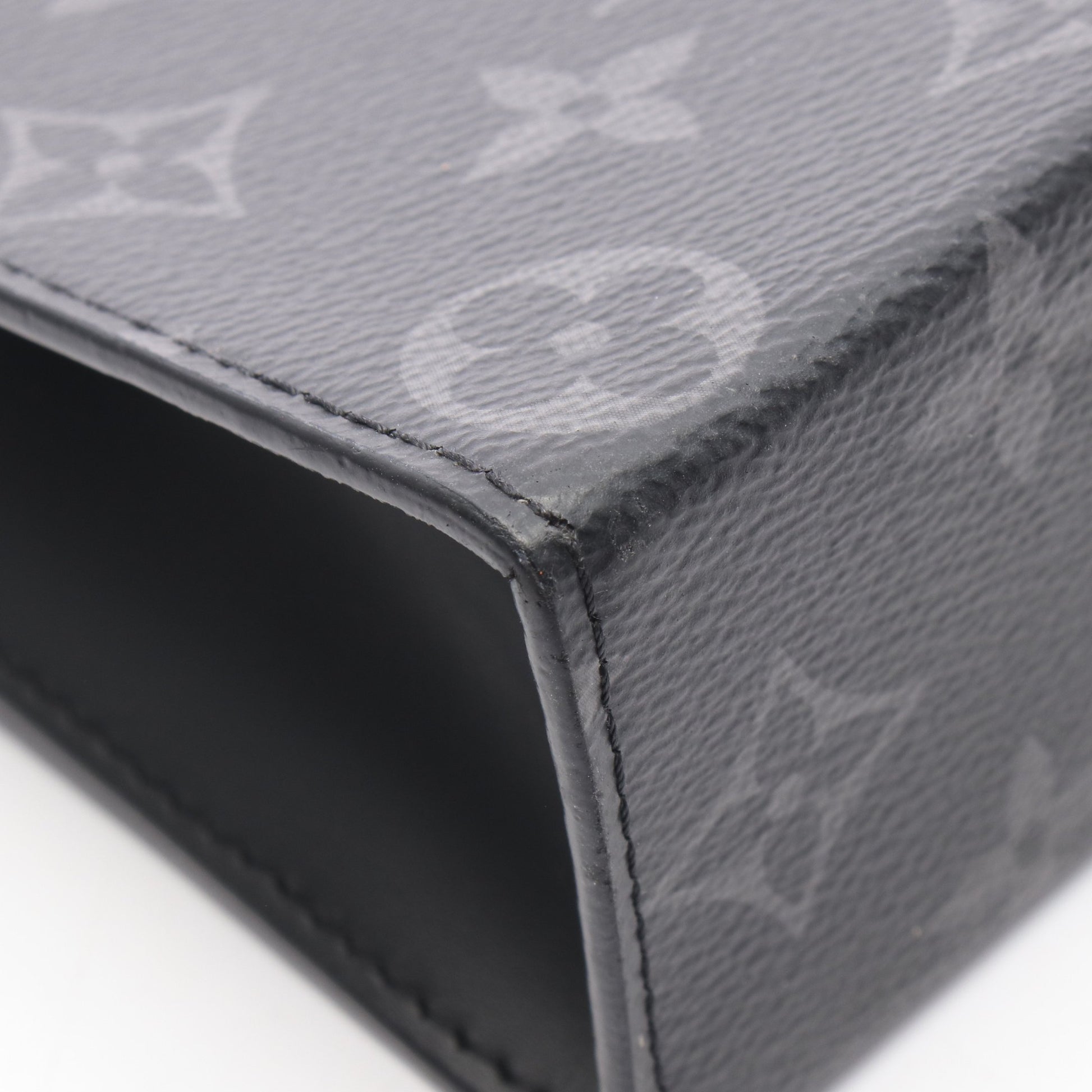 ポシェット ヴォワヤージュMM モノグラムエクリプス クラッチバッグ PVC レザー ブラック ルイヴィトン バッグ LOUIS VUITTON