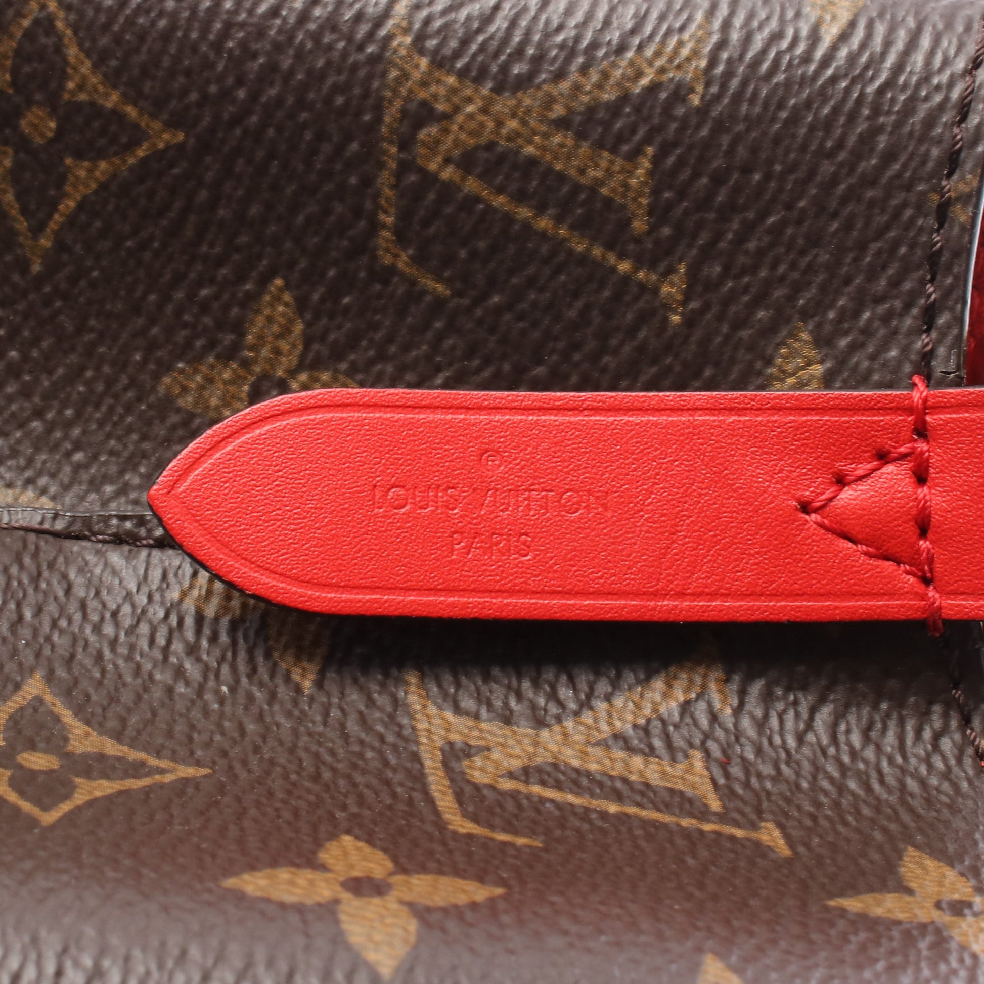 ネオノエ モノグラム コクリコ ショルダーバッグ PVC レザー ブラウン レッド ルイヴィトン バッグ LOUIS VUITTON