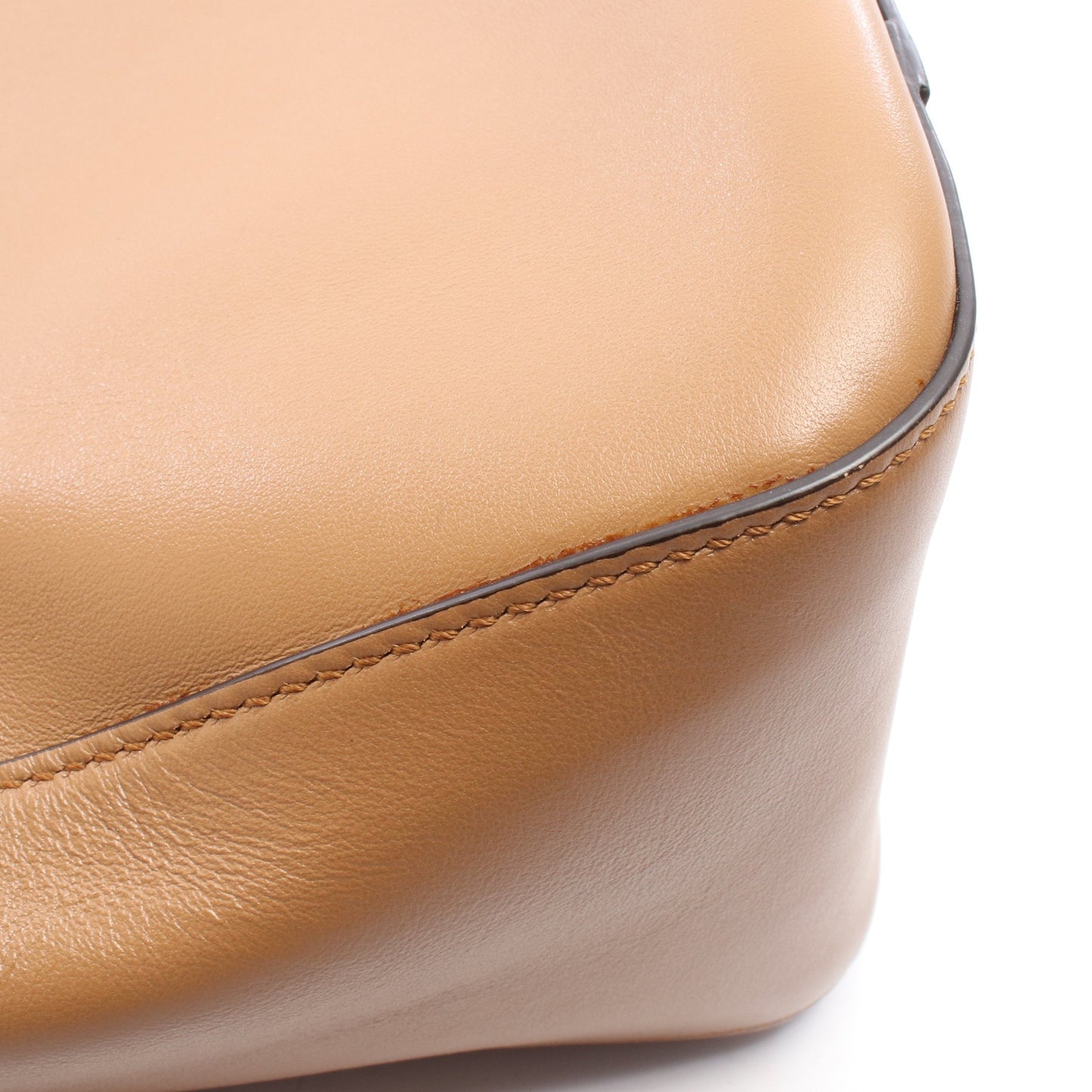 FFトートバッグ スモール 2WAY ハンドバッグ レザー ライトブラウン フェンディ バッグ FENDI