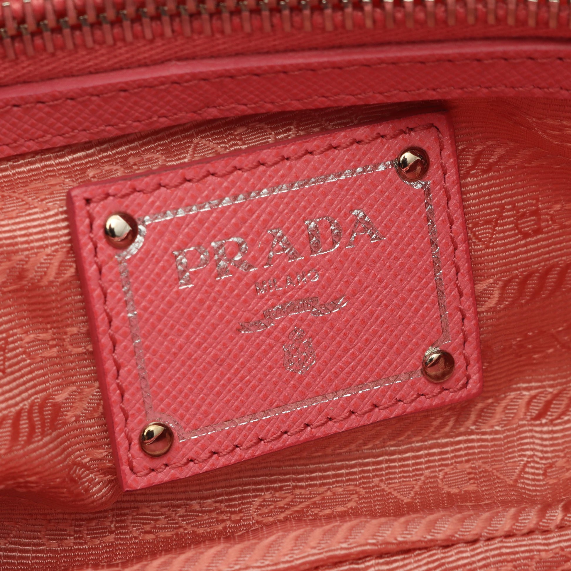 ゴーフレ 2WAY チェーンハンドバッグ ナイロン サフィアーノレザー ピンク プラダ バッグ PRADA