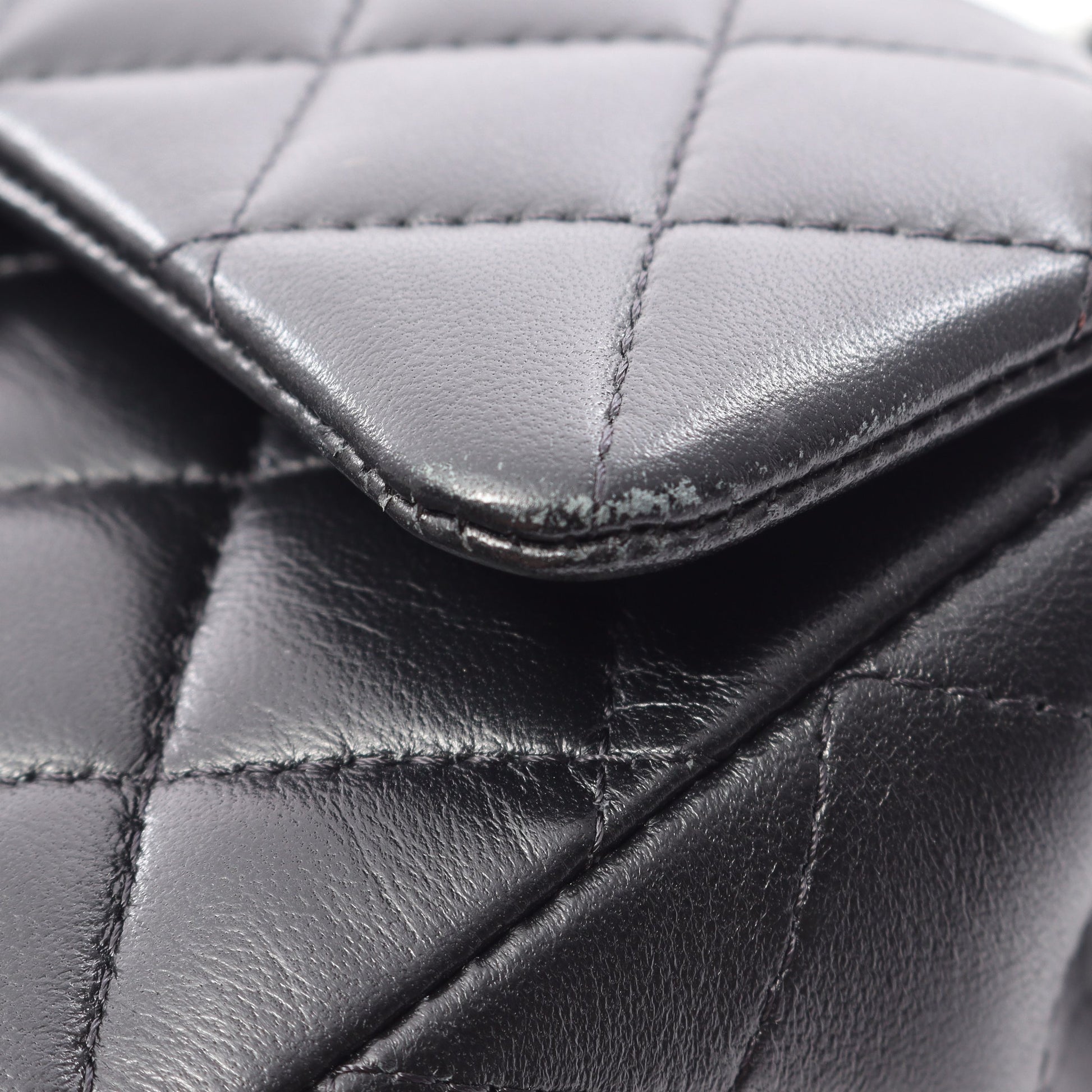 マトラッセ トップハンドル ミニ フラップ 2WAY チェーンショルダーバッグ ラムスキン ブラック ゴールド金具 シャネル バッグ CHANEL