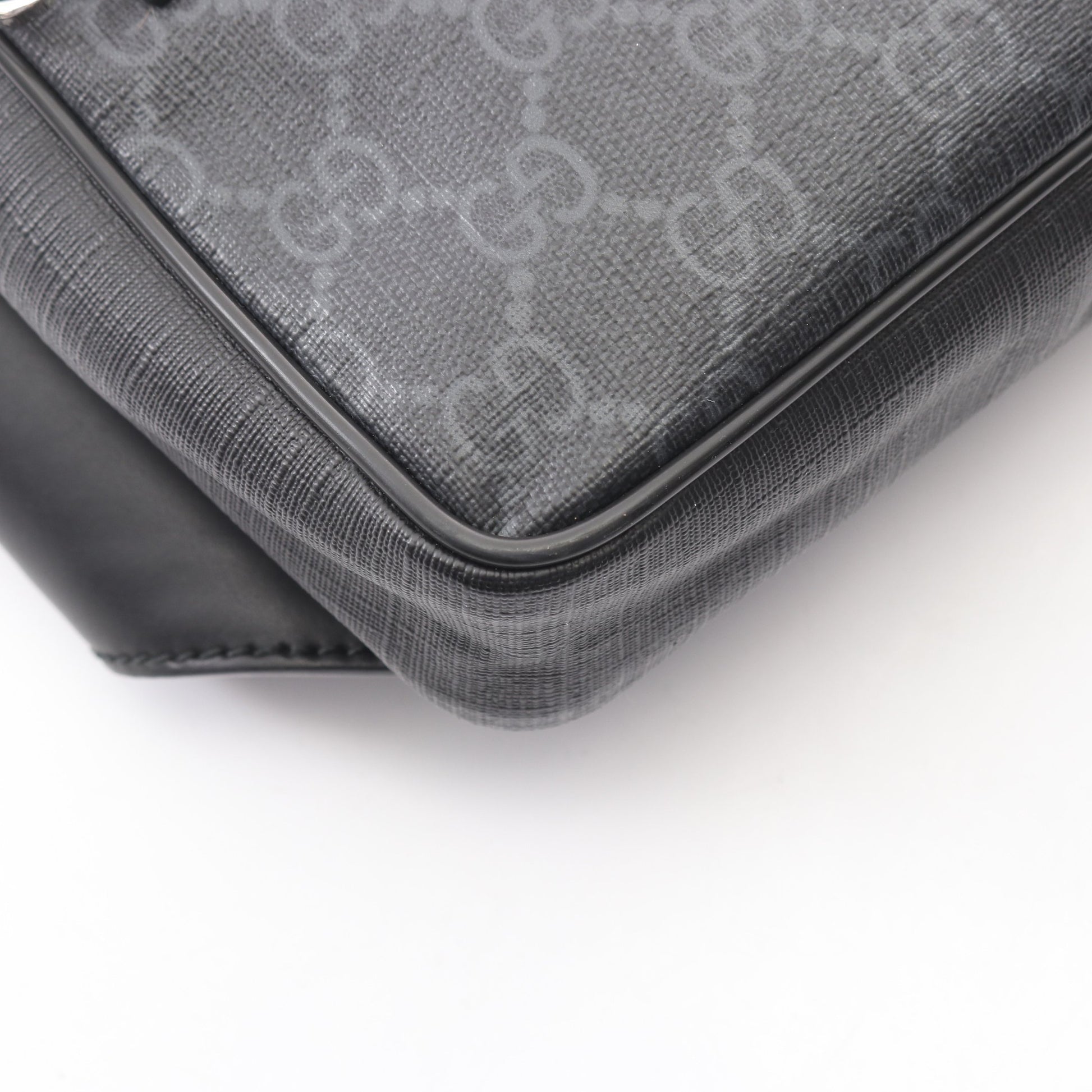 ソフト GGスプリーム シェリーライン ウエストバッグ ボディバッグ PVC レザー ブラック ダークグレー グッチ バッグ GUCCI