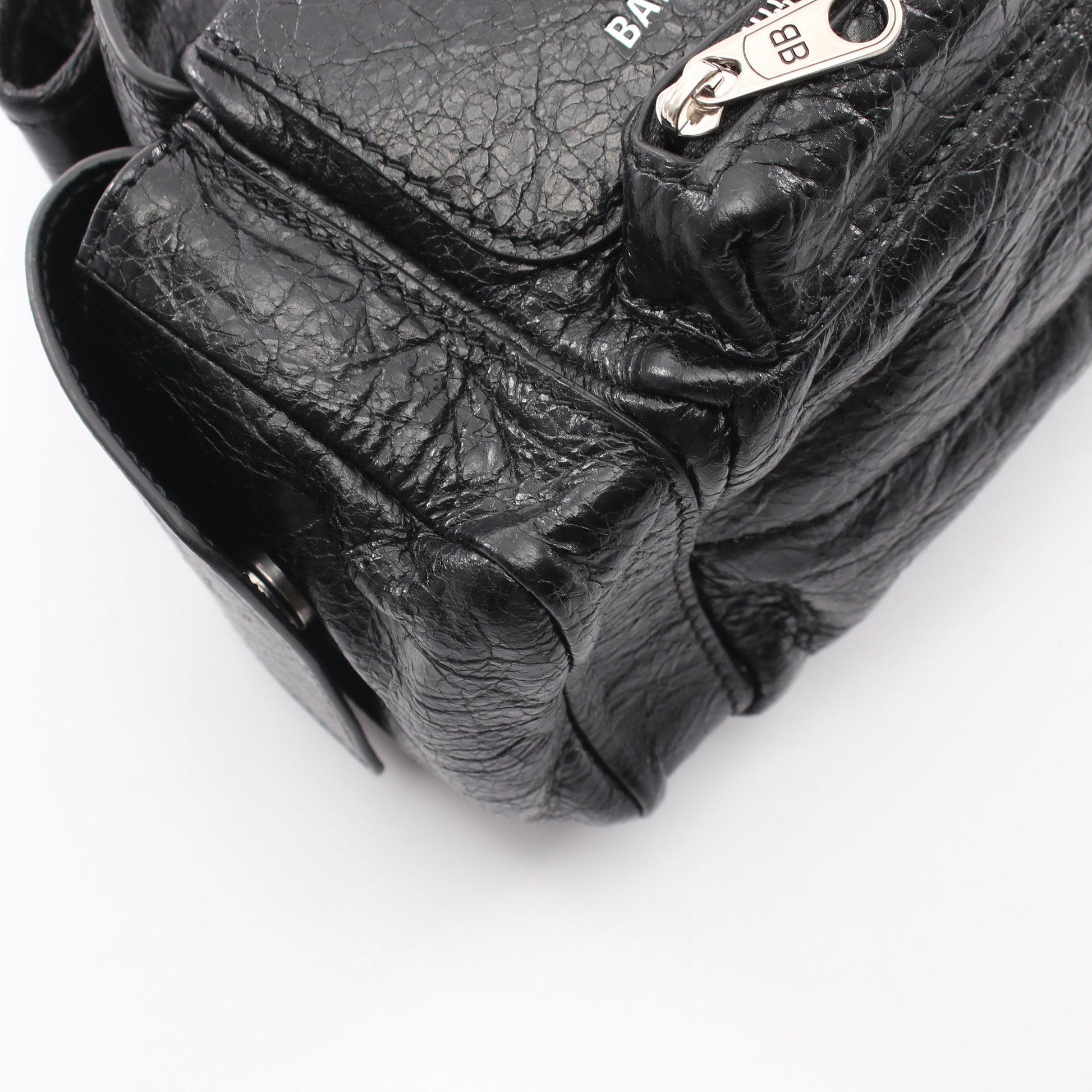 SUPERBUSY SLING BAG XS スーパービジー ショルダーバッグ レザー ブラック バレンシアガ バッグ BALENCIAGA