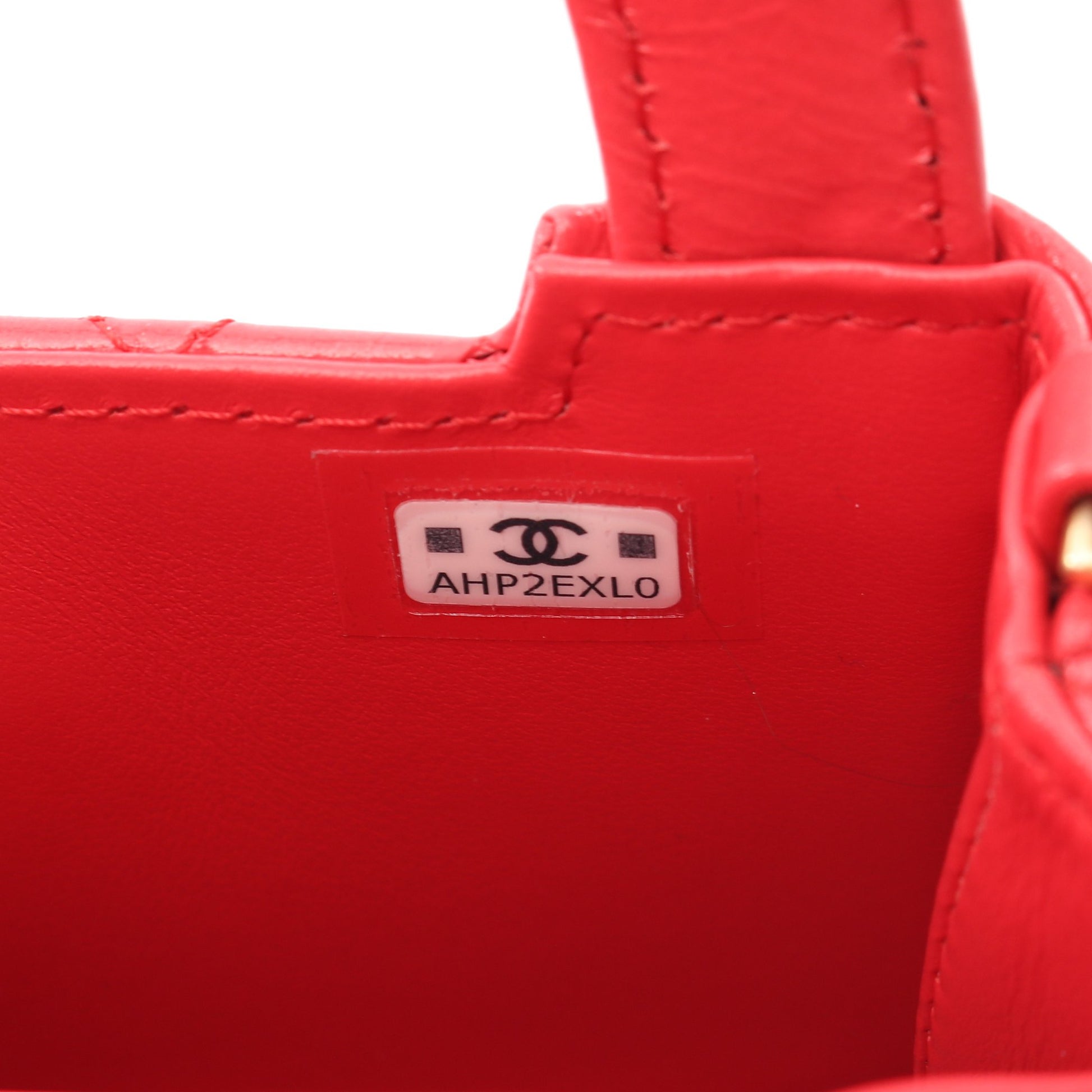 マトラッセ ミニ ショッピングバッグ 2WAY チェーンショルダーバッグ パテントレザー ピンクレッド ゴールド金具 シャネル バッグ CHANEL