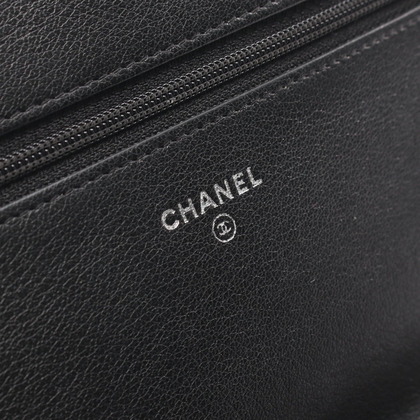 マトラッセ チェーンウォレット カーフスキン ブラック シルバー金具 シャネル バッグ CHANEL