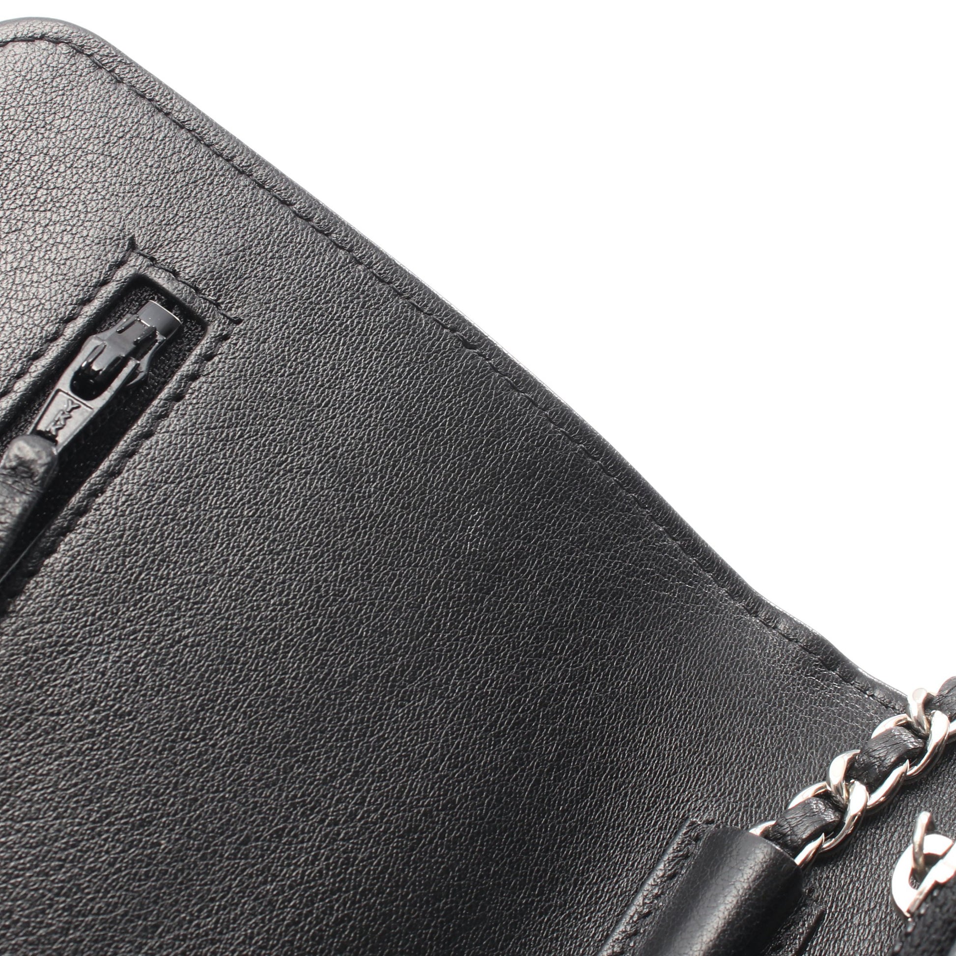 マトラッセ チェーンウォレット カーフスキン ブラック シルバー金具 シャネル バッグ CHANEL