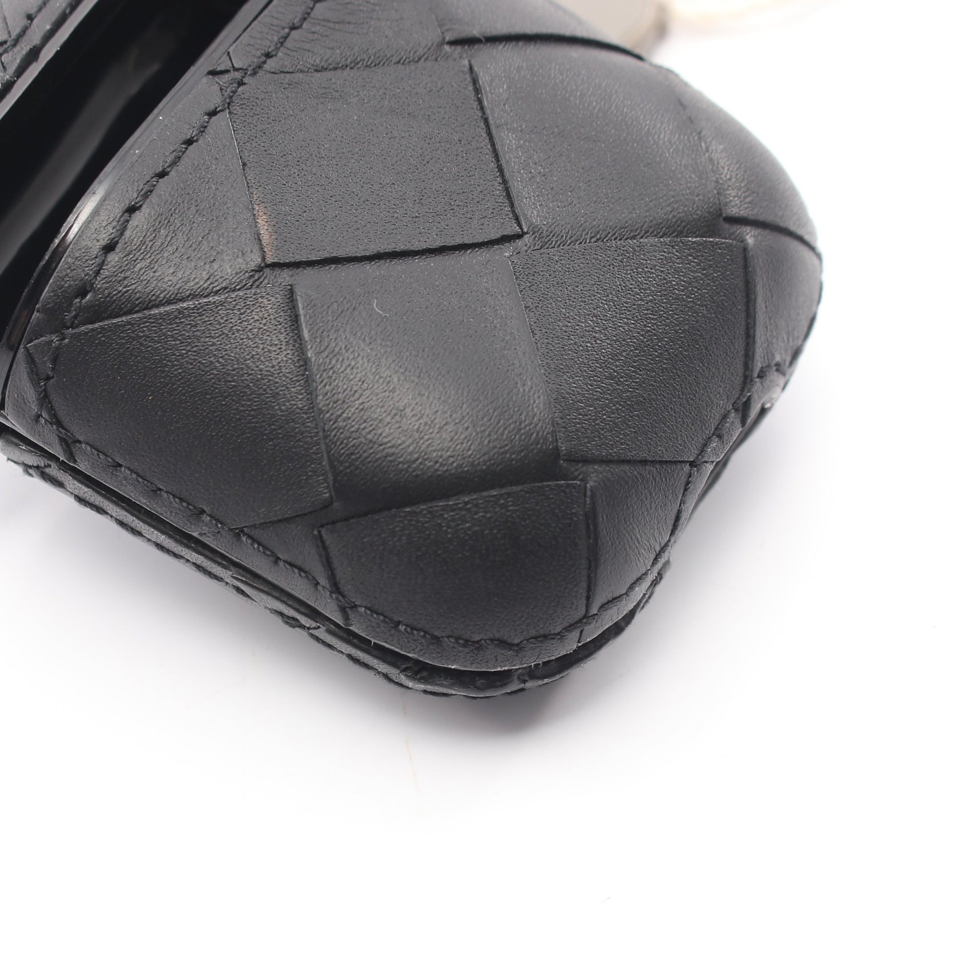 イントレチャート AirPodsケース イヤホンケース レザー ブラック ボッテガヴェネタ 財布・小物 BOTTEGA VENETA