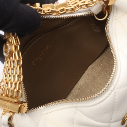 マトラッセ スモール ホーボーバッグ チェーンショルダーバッグ ラムスキン ホワイト ゴールド金具 シャネル バッグ CHANEL