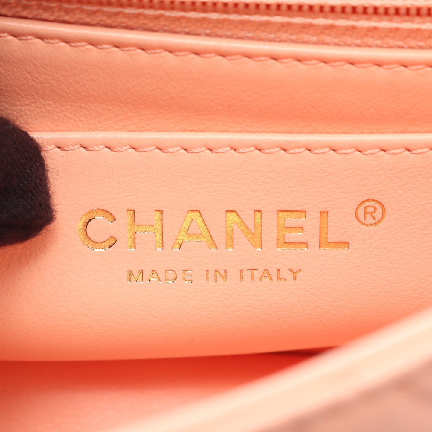 ミニマトラッセ20 チェーンショルダーバッグ ラムスキン ピンクベージュ ゴールド金具 シャネル バッグ CHANEL