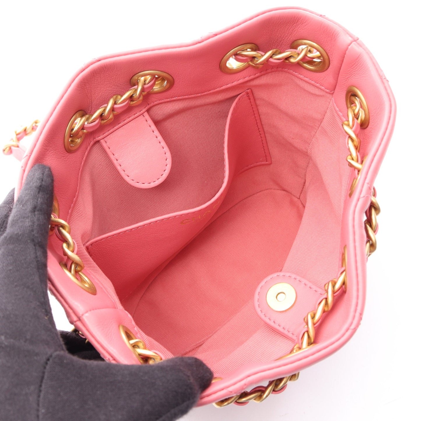 マトラッセ チェーンショルダーバッグ ラムスキン ピンク ゴールド金具 シャネル バッグ CHANEL