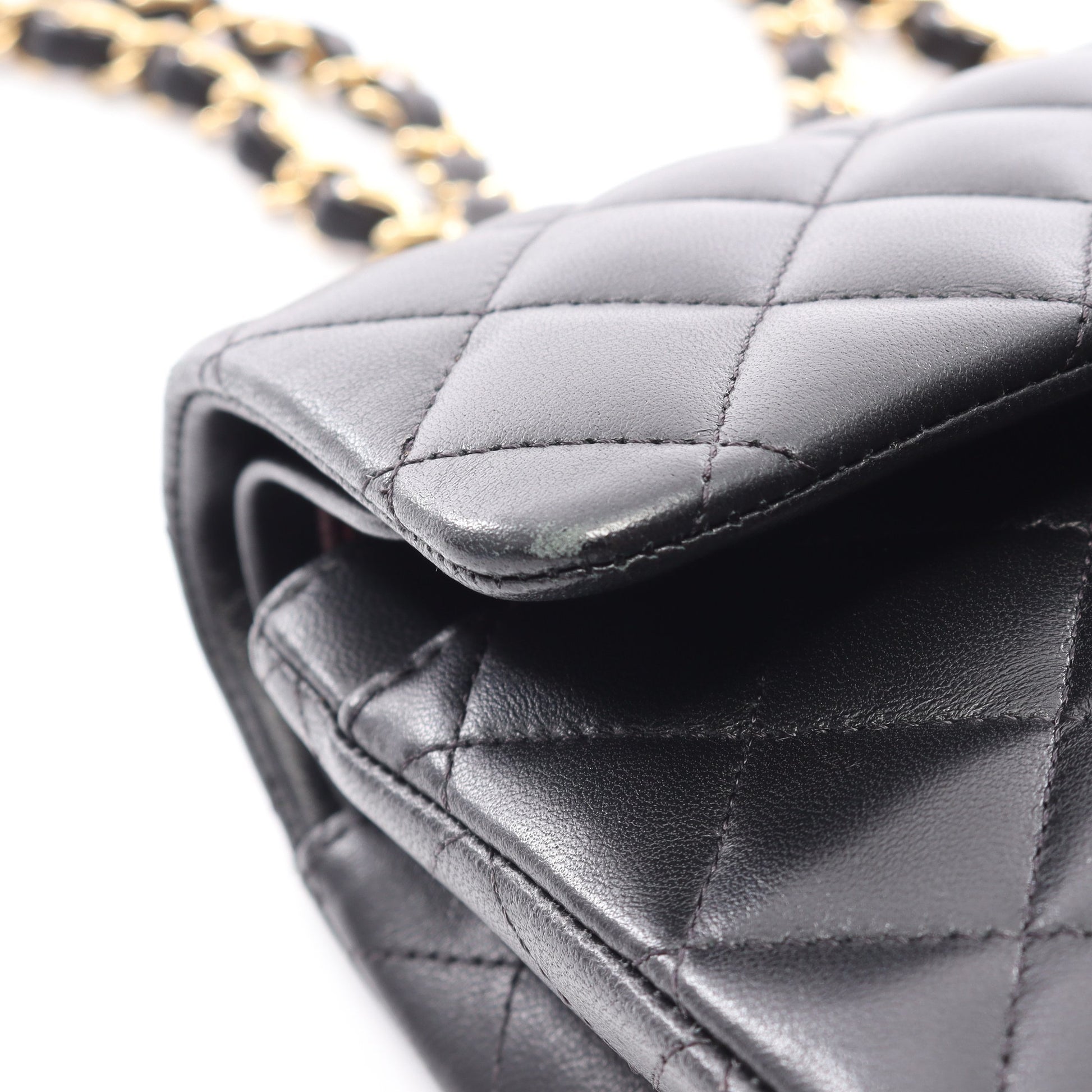 マトラッセ Wフラップ Wチェーンショルダーバッグ ラムスキン ブラック ゴールド金具 シャネル バッグ CHANEL