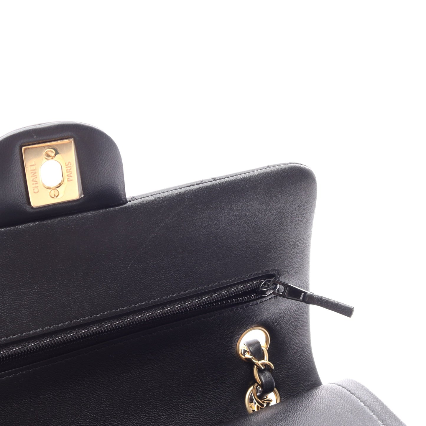 マトラッセ Wフラップ Wチェーンショルダーバッグ ラムスキン ブラック ゴールド金具 シャネル バッグ CHANEL