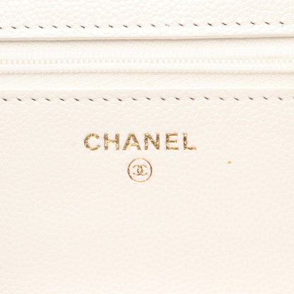マトラッセ チェーンウォレット キャビアスキン ホワイト ゴールド金具 シャネル バッグ CHANEL