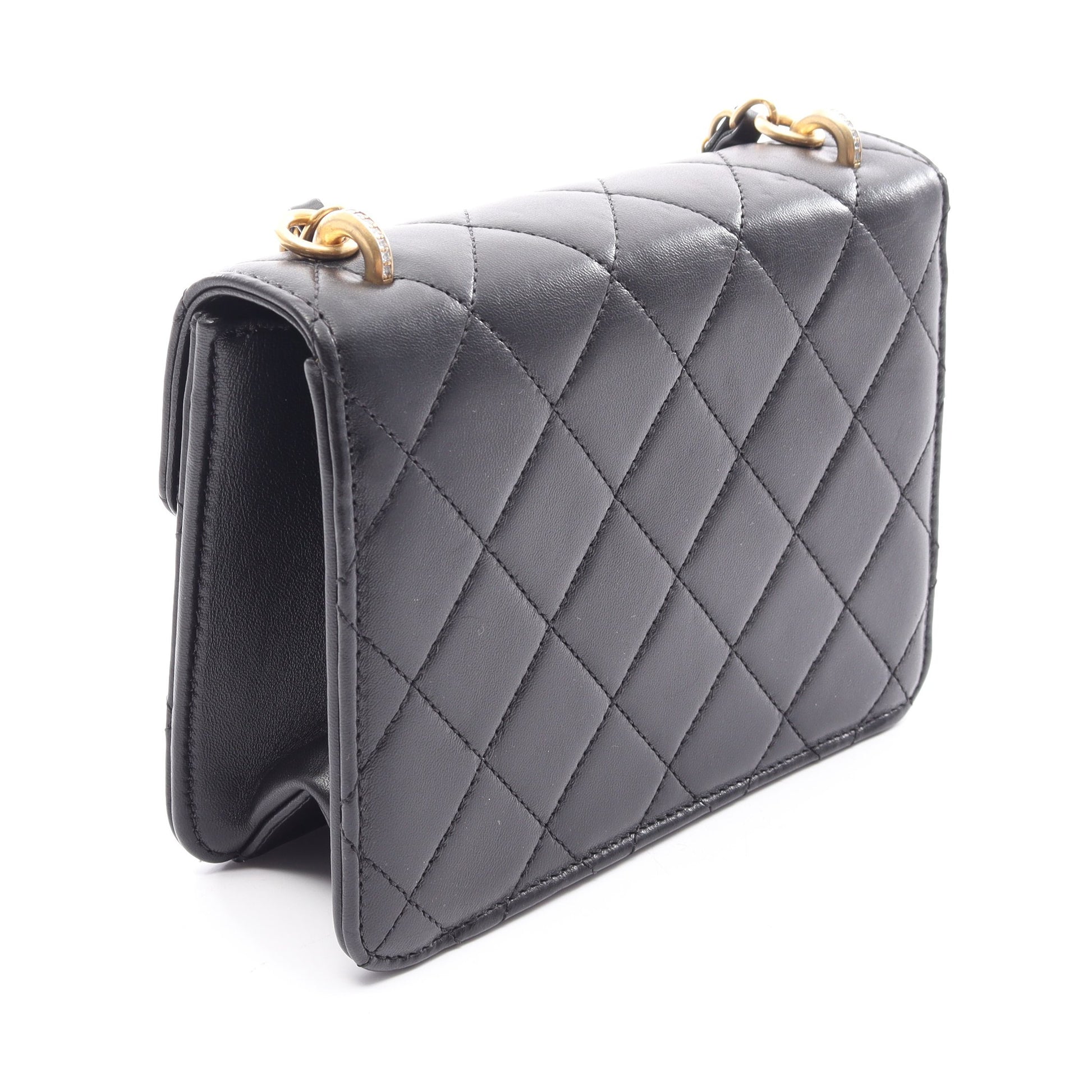 マトラッセ チェーンショルダーバッグ ラムスキン ブラック ゴールド金具 シャネル バッグ CHANEL
