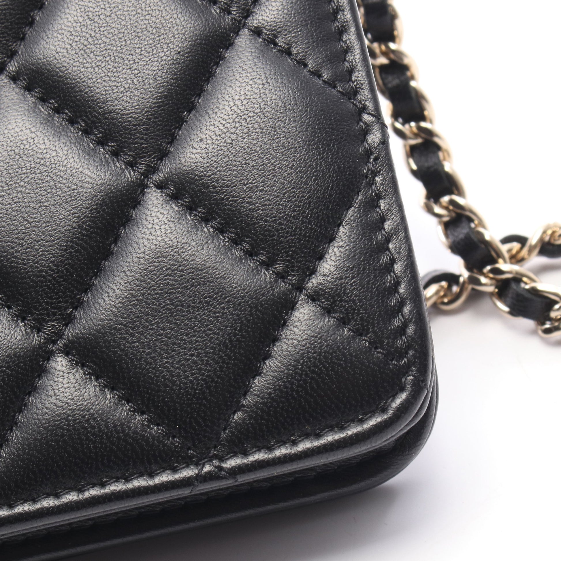 マトラッセ アイコンチャーム チェーンウォレット ラムスキン ブラック ゴールド金具 シャネル バッグ CHANEL