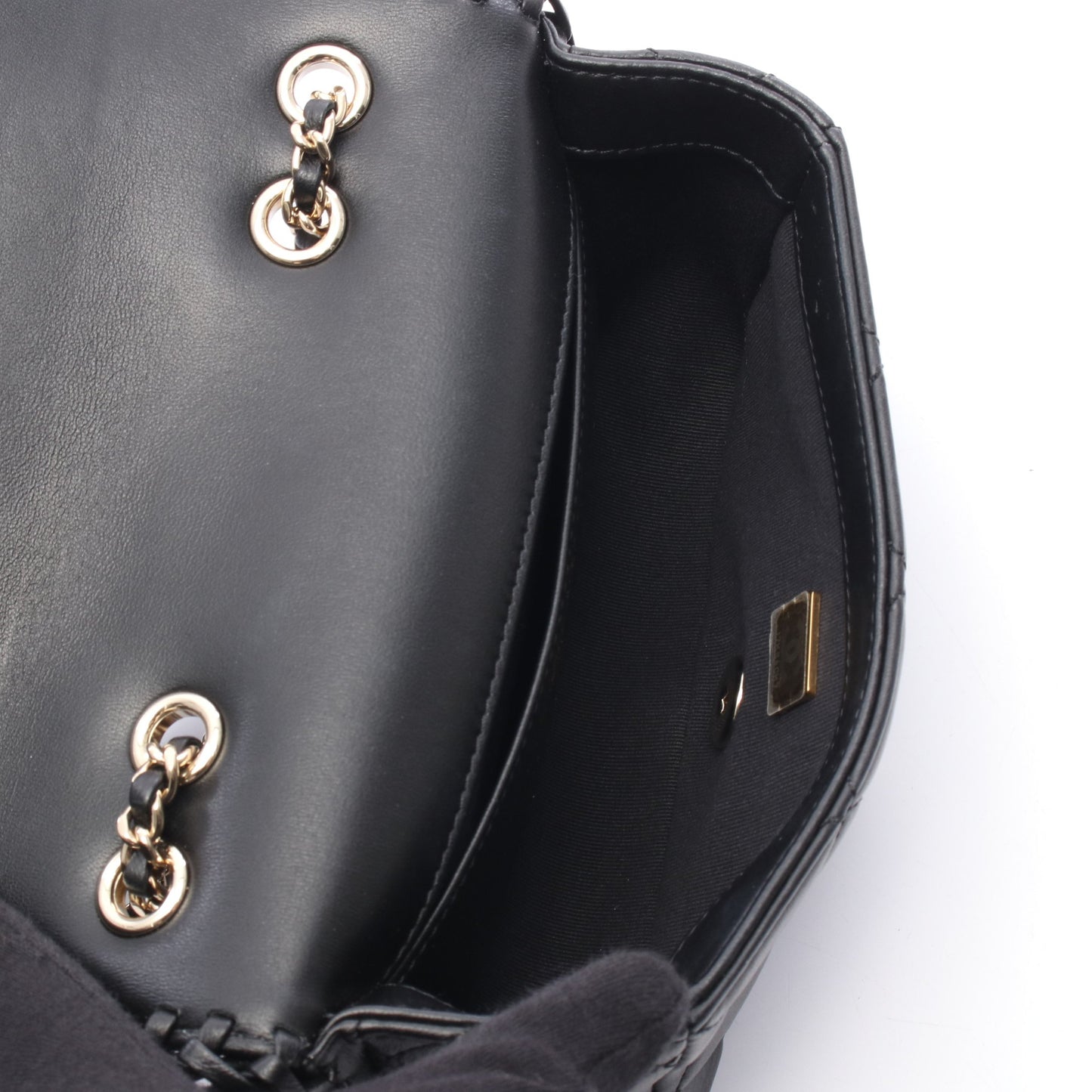 マトラッセ フルフラップ チェーンショルダーバッグ レザー ブラック ゴールド金具 シャネル バッグ CHANEL
