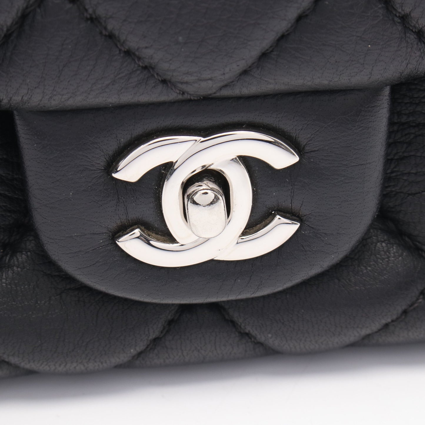 マトラッセ チェーンショルダーバッグ レザー ブラック シルバー金具 シャネル バッグ CHANEL