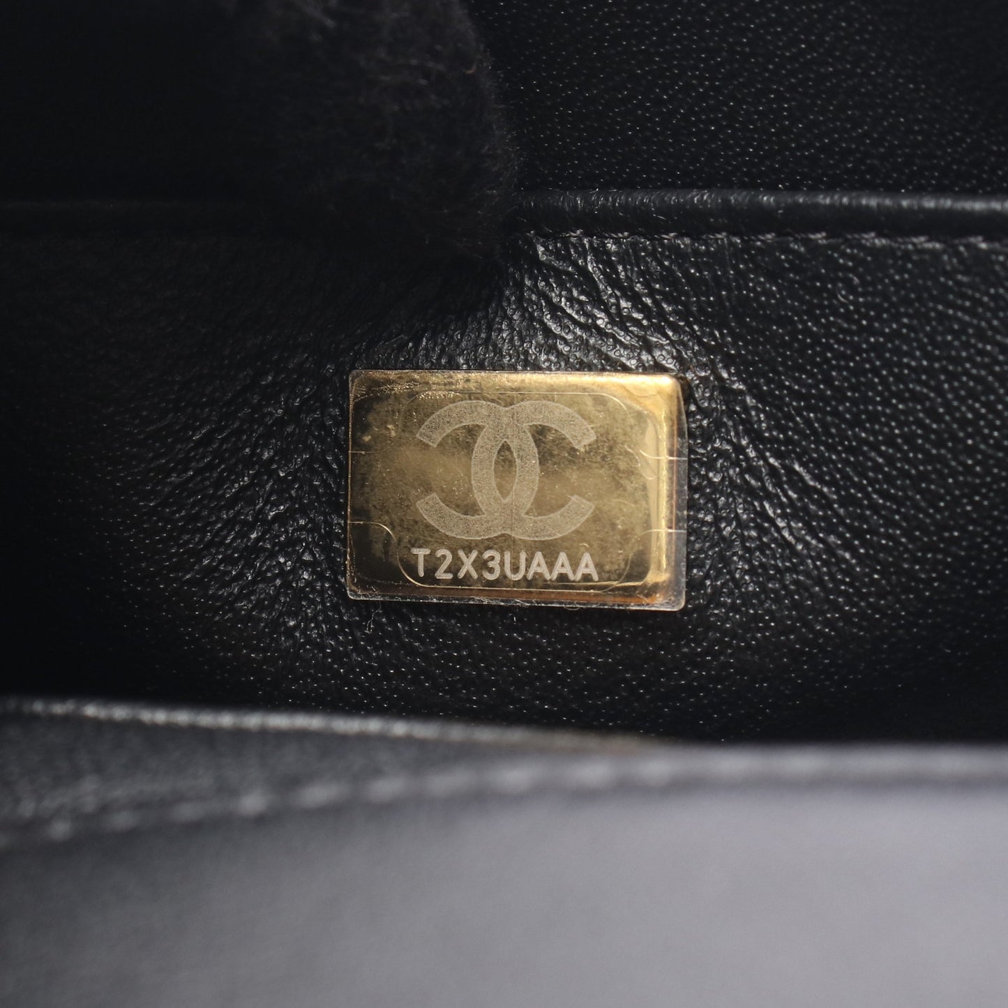 マトラッセ チェーンショルダーバッグ ラムスキン ブラック ゴールド金具 シャネル バッグ CHANEL