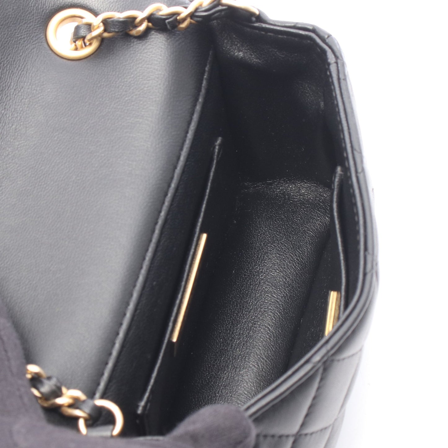マトラッセ チェーンショルダーバッグ ラムスキン ブラック ゴールド金具 シャネル バッグ CHANEL