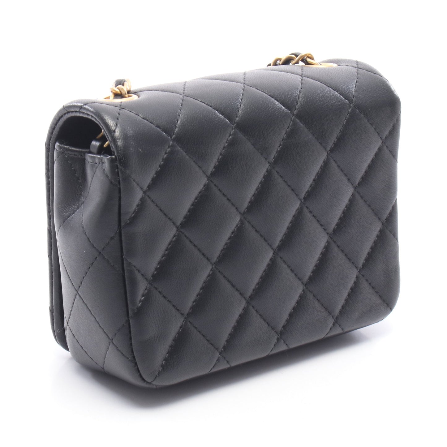 マトラッセ チェーンショルダーバッグ ラムスキン ブラック ゴールド金具 シャネル バッグ CHANEL