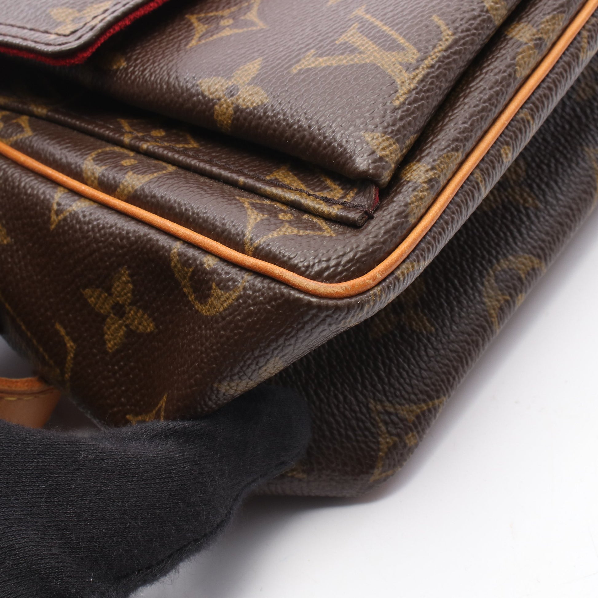 ヴィバシテPM モノグラム ショルダーバッグ PVC レザー ブラウン ルイヴィトン バッグ LOUIS VUITTON
