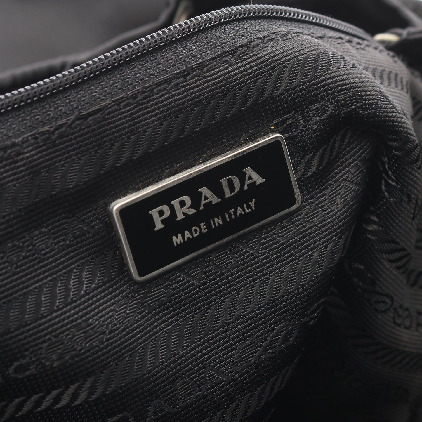 トライアングルロゴ バックパック リュックサック ナイロン ブラック プラダ バッグ PRADA