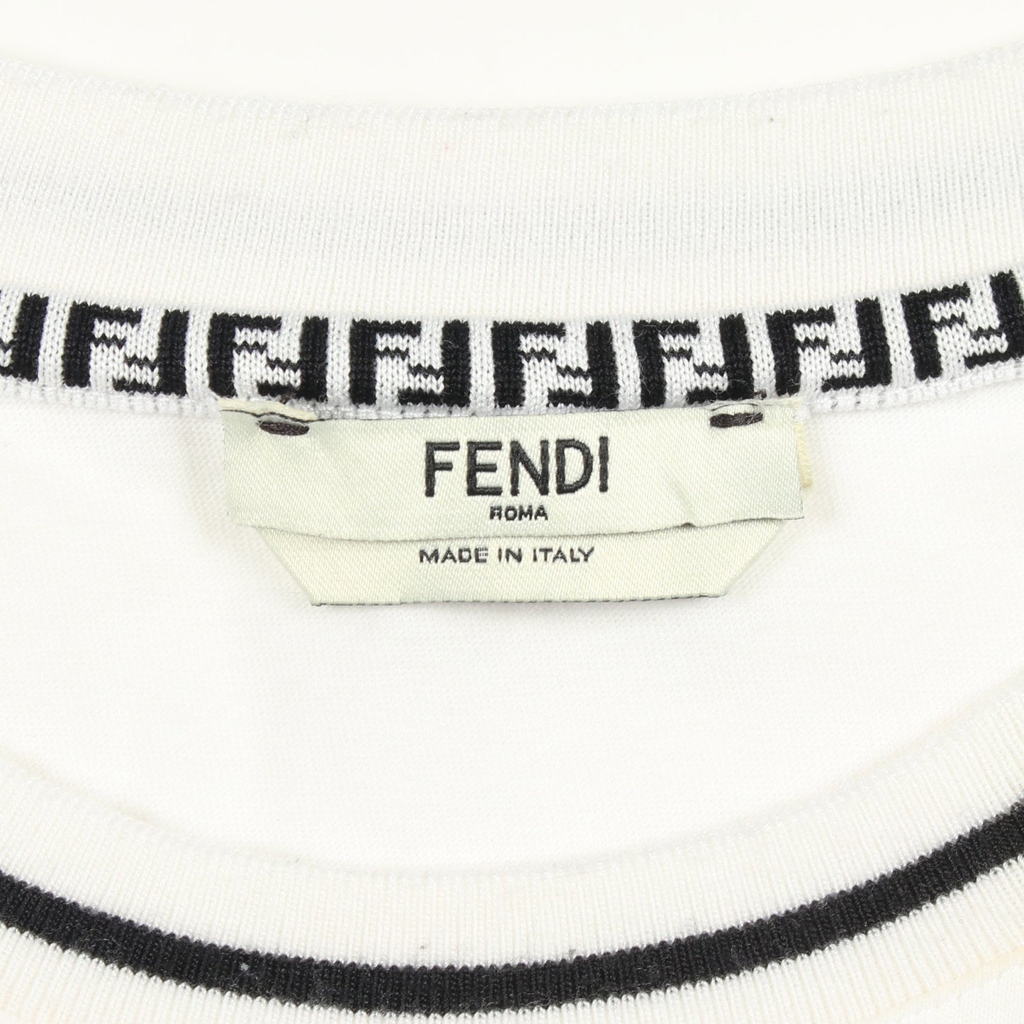 ロゴ刺繍 クルーネック 半袖Tシャツ コットン ホワイト ブラック フェンディ
