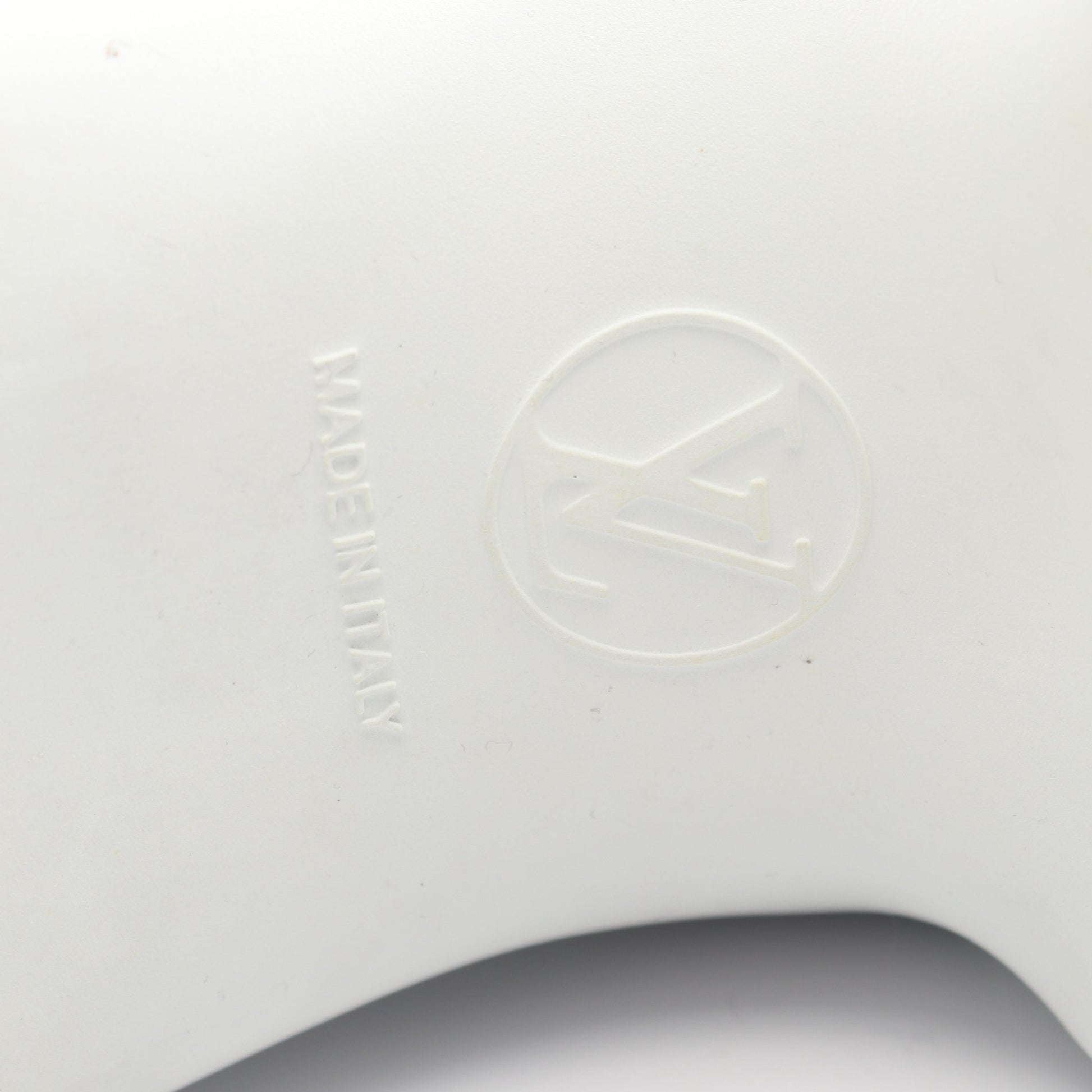 LVアークライトライン スニーカー ファブリック レザー ホワイト マルチカラー ルイヴィトン シューズ LOUIS VUITTON