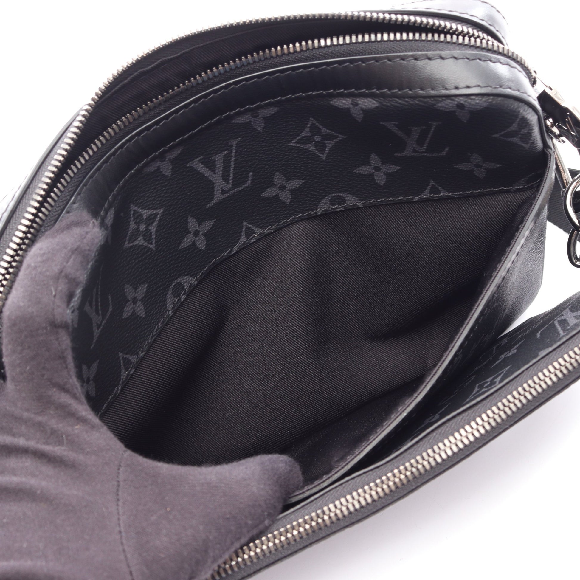 トリオ メッセンジャー モノグラム エクリプス ショルダーバッグ PVC レザー ブラック グレー ルイヴィトン バッグ LOUIS VUITTON