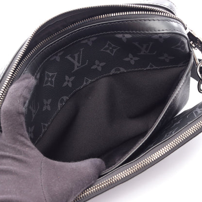 トリオ メッセンジャー モノグラム エクリプス ショルダーバッグ PVC レザー ブラック グレー ルイヴィトン バッグ LOUIS VUITTON