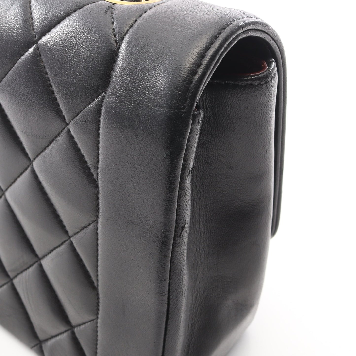 マトラッセ ダイアナフラップ チェーンショルダーバッグ ラムスキン ブラック ゴールド金具 シャネル バッグ CHANEL