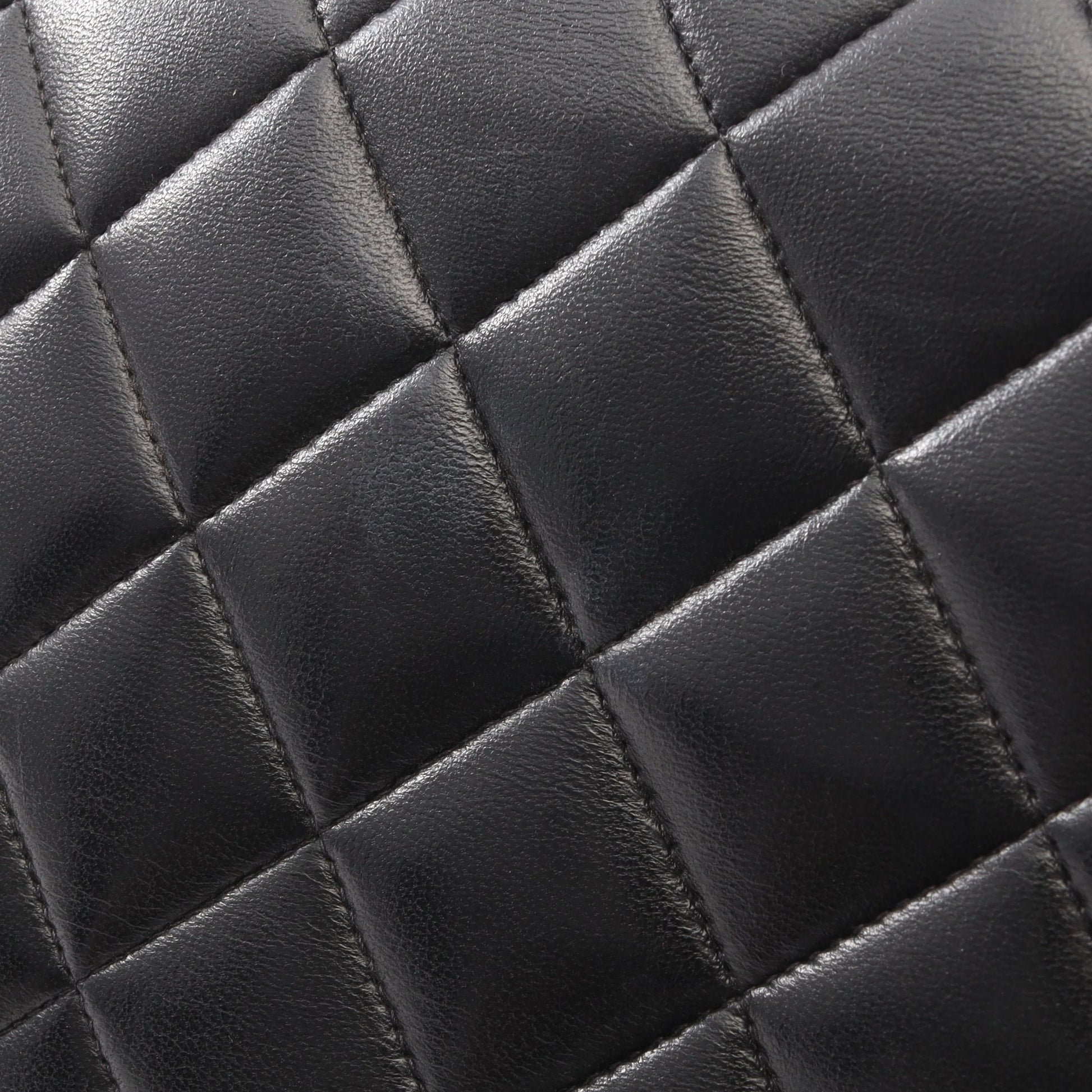 マトラッセ ダイアナフラップ チェーンショルダーバッグ ラムスキン ブラック ゴールド金具 シャネル バッグ CHANEL