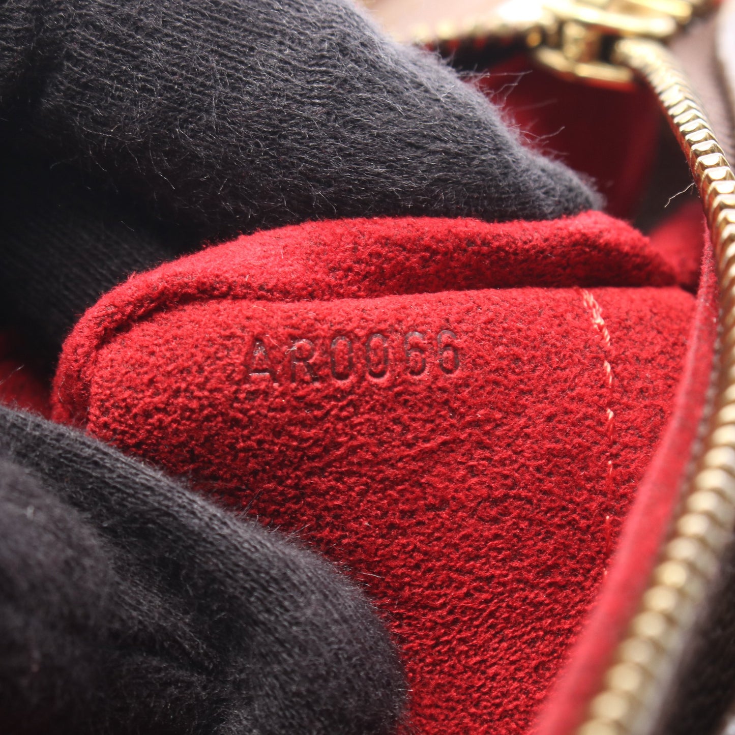 ヴィバシテGM モノグラム ショルダーバッグ PVC レザー ブラウン ルイヴィトン バッグ LOUIS VUITTON