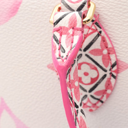 オンザゴー PM LV バイザプール モノグラムジャイアント 2WAY ハンドバッグ PVC オフホワイト ルイヴィトン バッグ LOUIS VUITTON