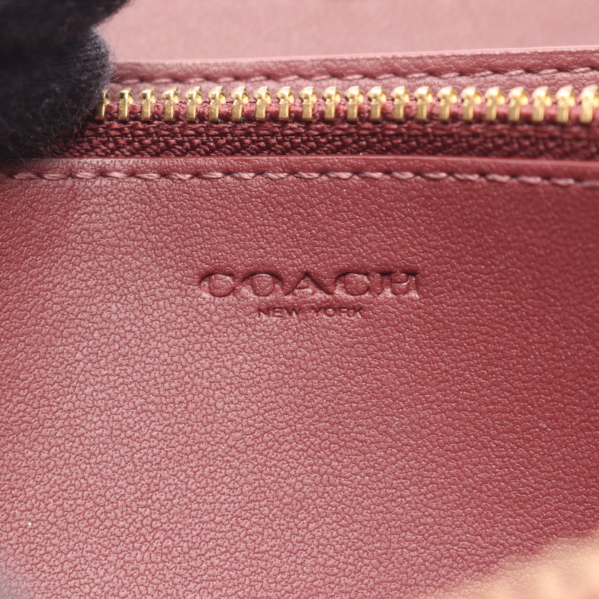 アコーディオン ラウンドファスナー長財布 レザー ボルドー コーチ 財布・小物 COACH