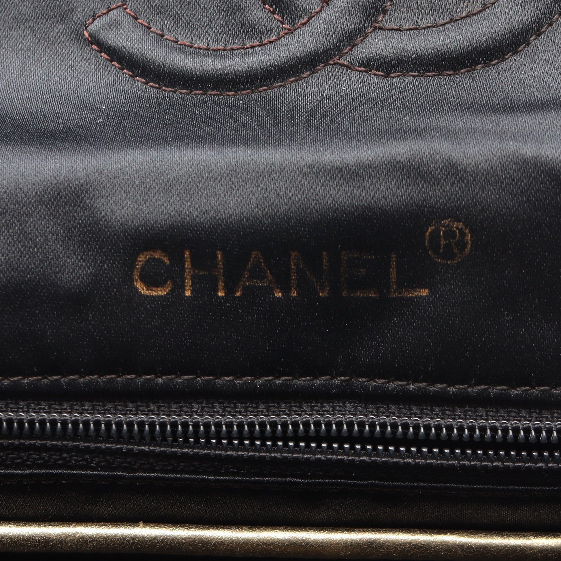 ミニマトラッセ チェーンショルダーバッグ サテン レザー ブラック ゴールド ゴールド金具 シャネル バッグ CHANEL