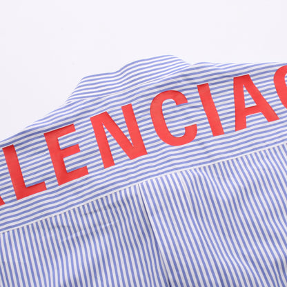 ストライプ ニュースウィング バックロゴ ボウタイ シャツ コットン ブルー ホワイト レッド バレンシアガ トップス BALENCIAGA