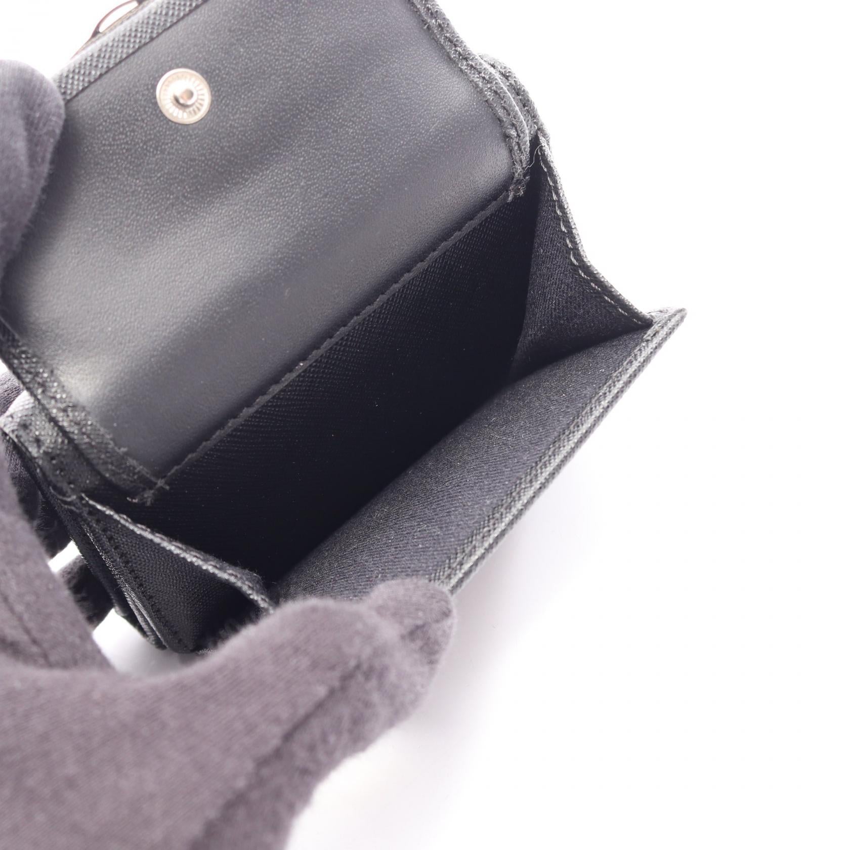 三つ折り財布 レザー ブラック ヴィヴィアンウエストウッド – RECLO