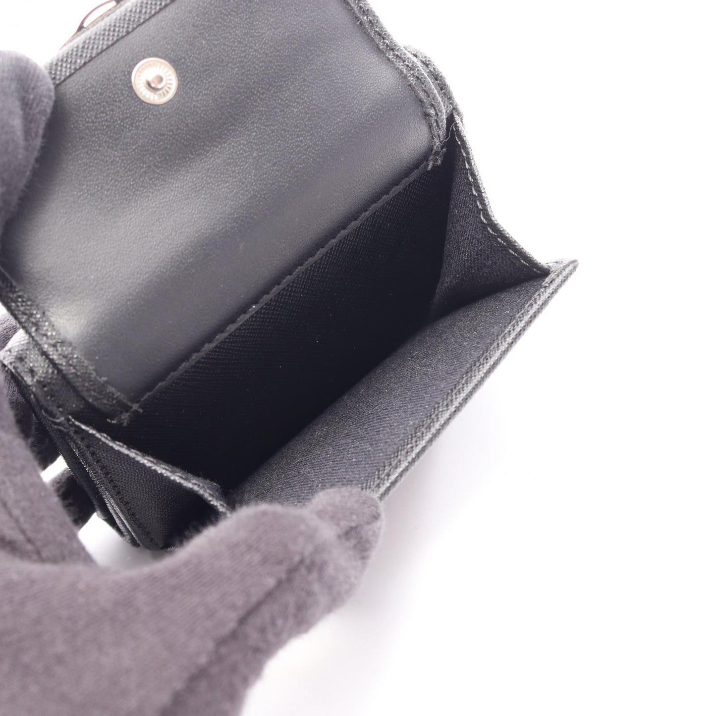 三つ折り財布 レザー ブラック ヴィヴィアンウエストウッド